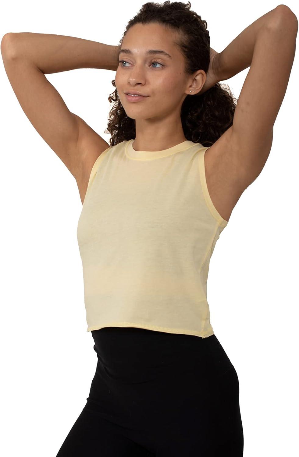 imageBrisco Brands Womens Sleeveless Cropped Muscle Tee Juniors Basic Crewneck Tank TopBanana