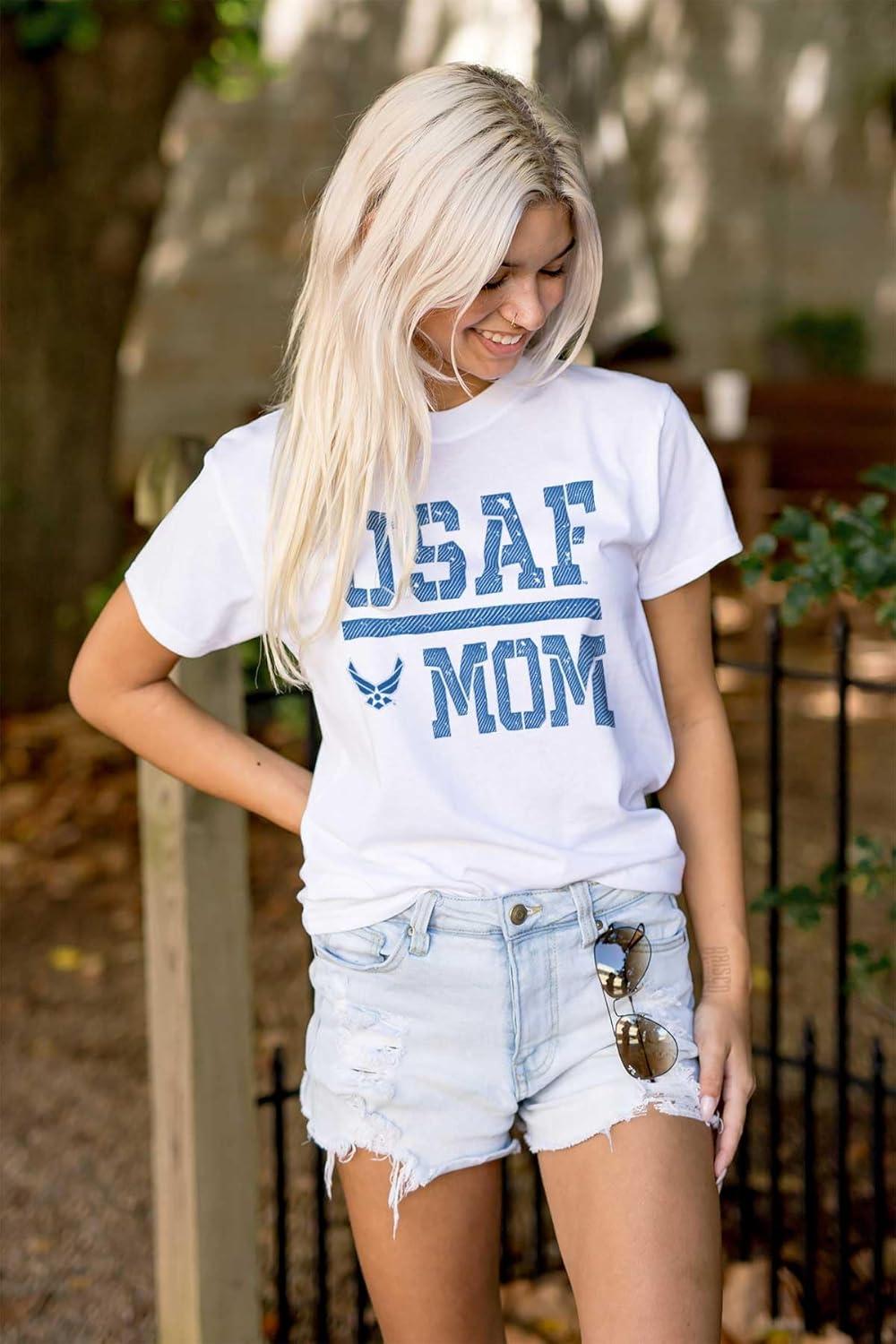 imageUS Air Force USAF Mother Military Mom Graphic T Shirt Men or WomenWhite