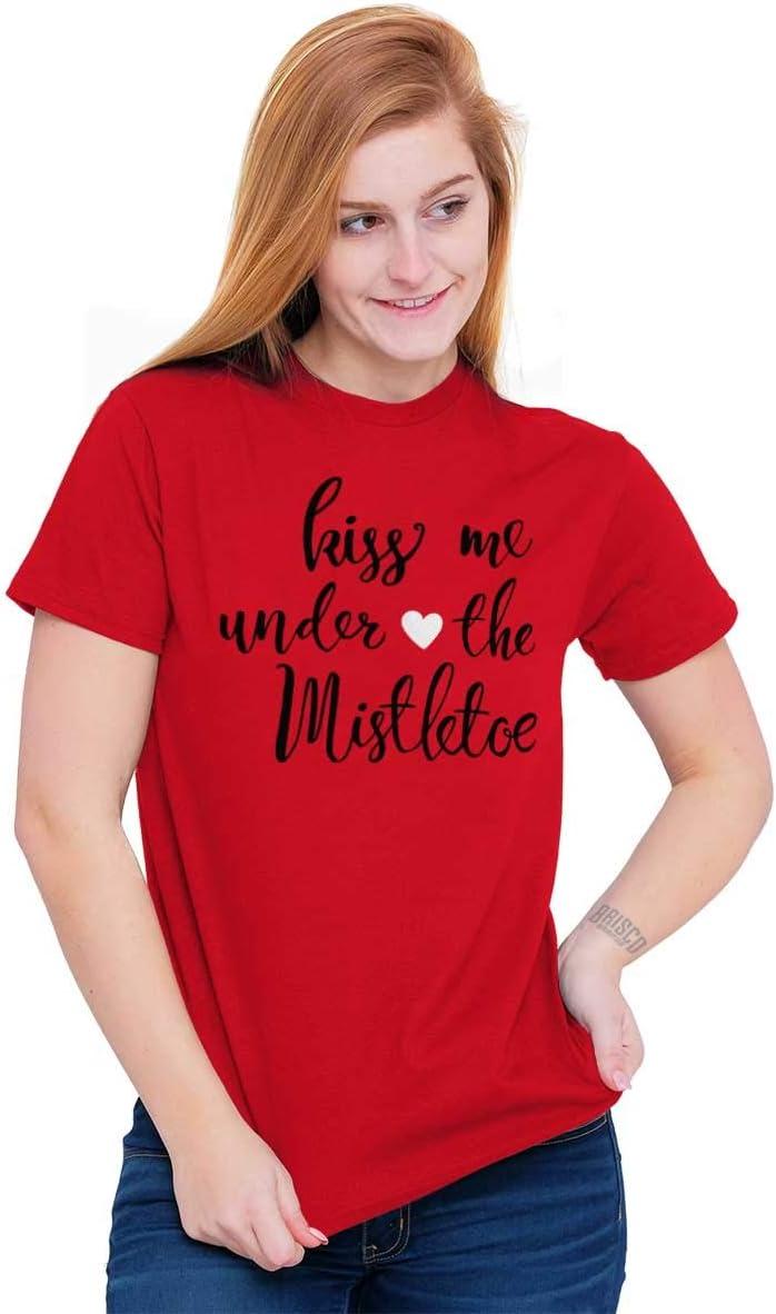 imageChristmas Kiss Me Under The Mistletoe Womens Graphic T Shirt TeesRed